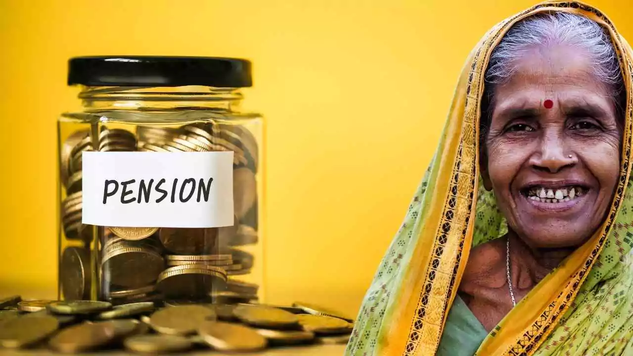 Govt Pension Scheme: रिटायरमेंट में हर महीने 5,000 तक पेंशन, जानें कैसे मिलेगा लाभ