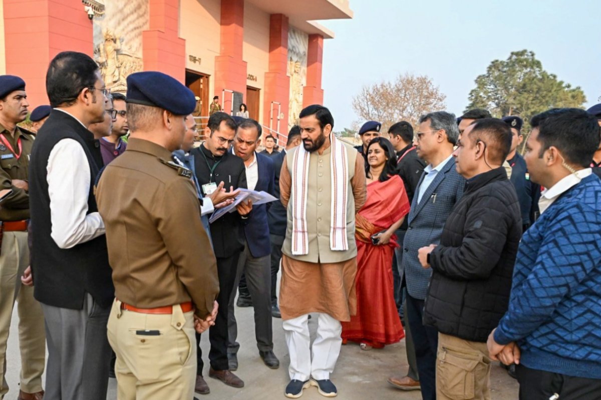 Haryana News: पीएम मोदी के आगमन से पहले सीएम नायब सिंह सैनी ने की तैयारियों का जायजा