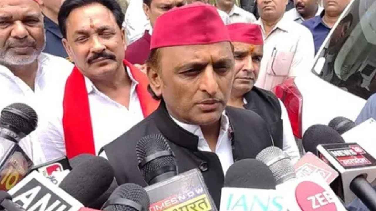 Akhilesh Yadav wished Tejashwi Yadav on his birthday, stating that Bihar will see its new Chief Minister.