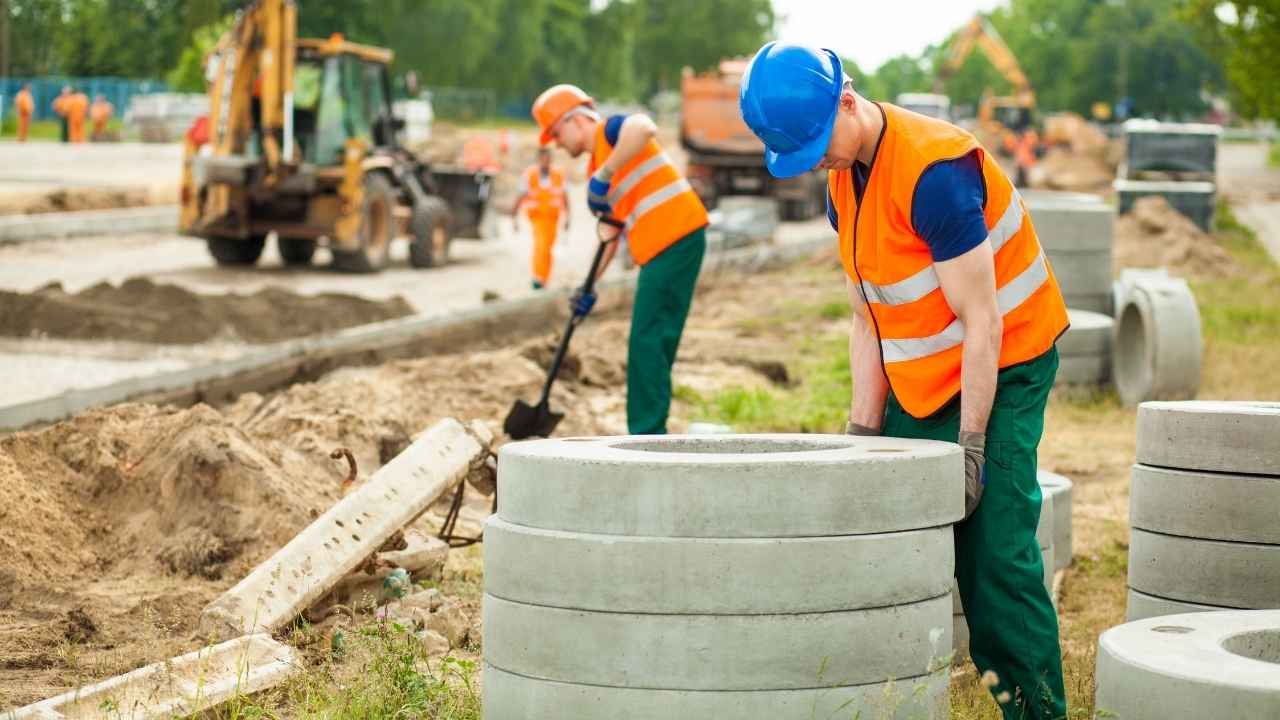 2026 से बदल जाएगी नौकरी की दुनिया! केंद्र सरकार ला रही है 4 नए लेबर कोड, गिग वर्कर्स से लेकर महिलाओं तक सबको बड़े फायदे