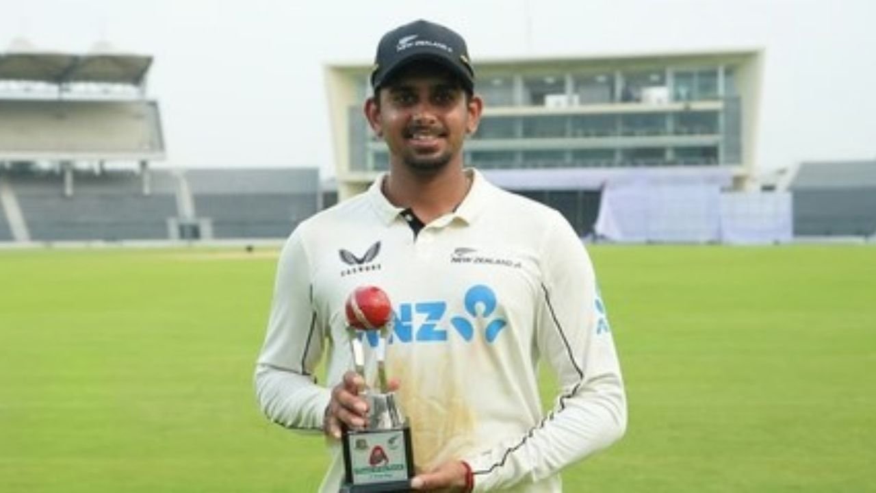 वेल्लोर से न्यूज़ीलैंड तक: विराट कोहली और रोहित शर्मा को अपनी स्पिन पर नचाने आ रहा है रजनीकांत का यह फैन