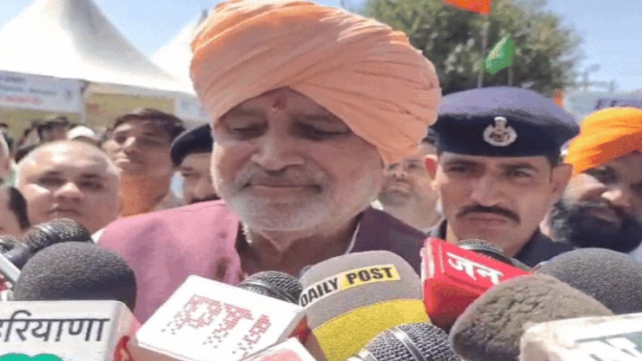 हरियाणा के किसानों के लिए बड़ी खबर: मिट्टी की जांच के बिना फसल बोई तो होगा नुकसान, कृषि मंत्री ने जारी किए नए निर्देश