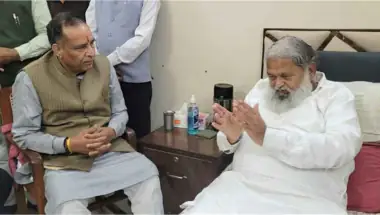 Anil Vij Health Update: हरियाणा के मंत्री अनिल विज से मिलने पहुंचे मोहन लाल बडौली और दिग्गज नेता, समर्थकों ने की अरदास