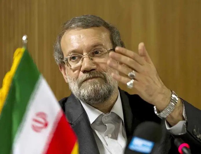 अली लारीजानी बने ईरान के नए 'पावर सेंटर', खामेनेई की मौत के बाद परमाणु युद्ध का खतरा?