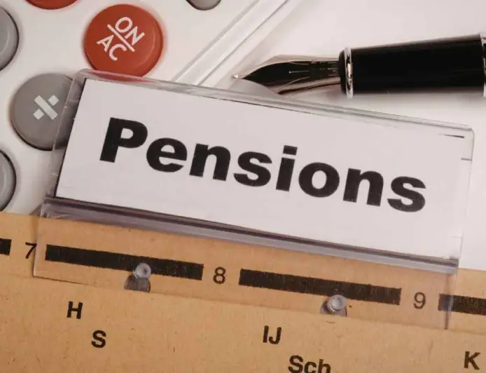 NPS की छुट्टी? सरकार का बड़ा दांव: 1 अप्रैल से लागू होगी 'गारंटीड' पेंशन योजना, जानें आपको क्या मिलेगा