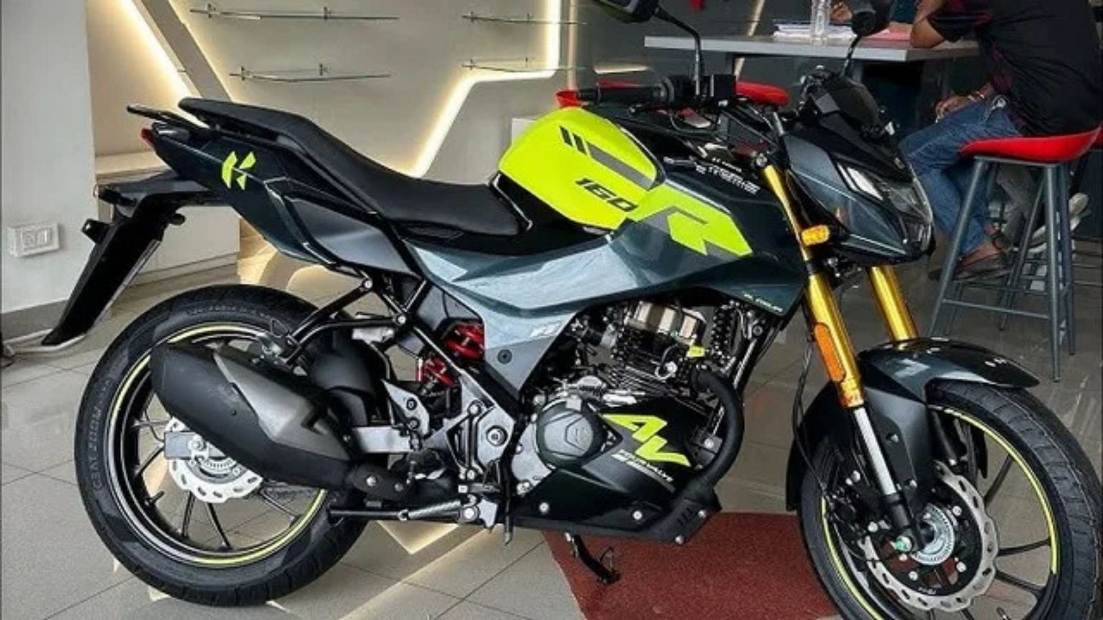 Hero Xtreme 125R: तगड़ी स्पोर्ट बाइक, पावरफुल इंजिन और ज्यादा माइलेज, केवल ₹98,232 में 2 Hero Xtreme 125R