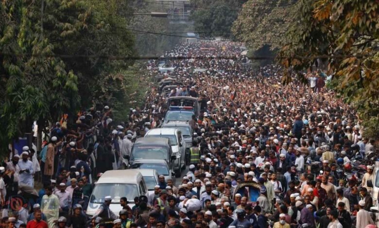 ढाका हत्याकांड में बड़ा खुलासा: दो मुख्य आरोपी भारत में छिपे? 218 करोड़ की चेक ने बढ़ाई साज़िश की गुत्थी