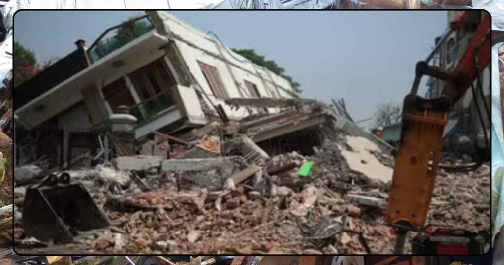 Delhi News: दिल्ली के मुकुंदपुर में सिलेंडर ब्लास्ट से गिरा मकान, मलबे में कई लोगों के दबे होने की आशंका